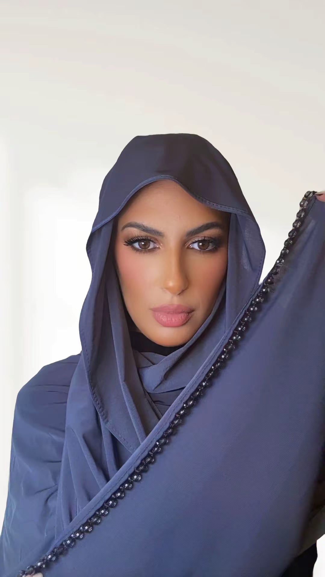 Hijab perle gris bleuté