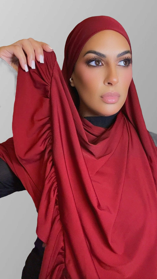 Hijab a volant bordeaux